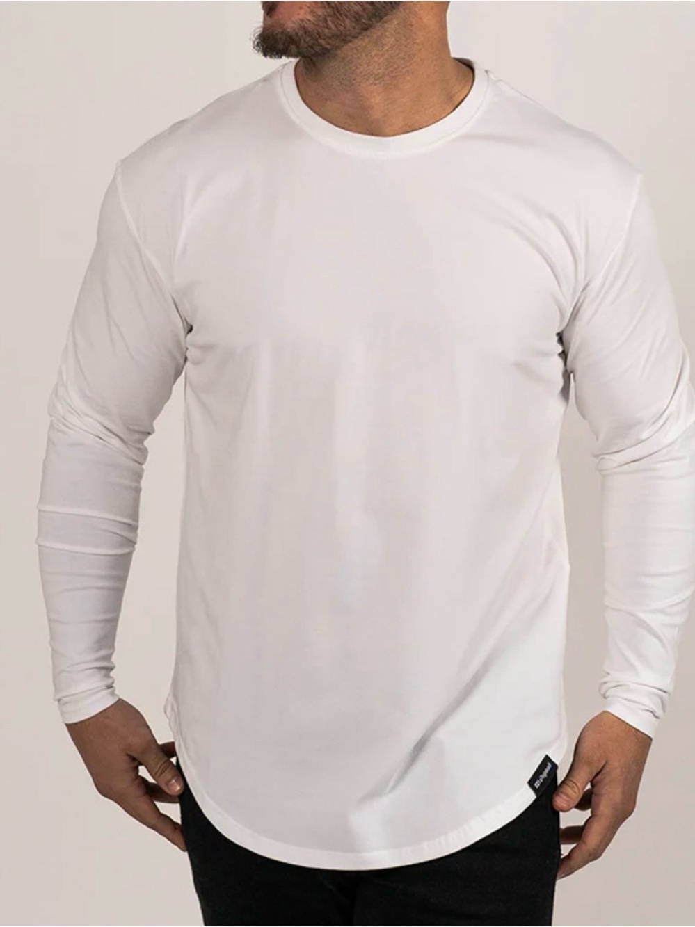 Cuts Clothing Men’s XXL White Long Sleeve Crewneck Curve Hem PYCA Pro Tee EUC